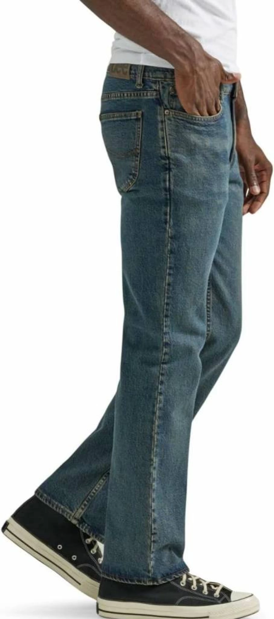 Lee Men's Legendary Regular Fit Bootcut Jeans - Classic Denim Pants for Men