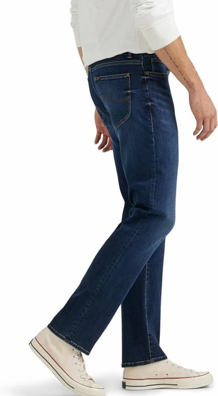 Lee Men's Extreme Motion Regular Fit Straight Leg Jeans for Comfort & Flexibility