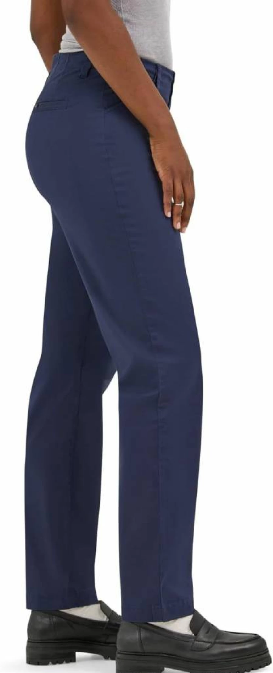 Lee Women's Legendary Chino Pants - Classic Fit Casual Trousers for Everyday Comfort