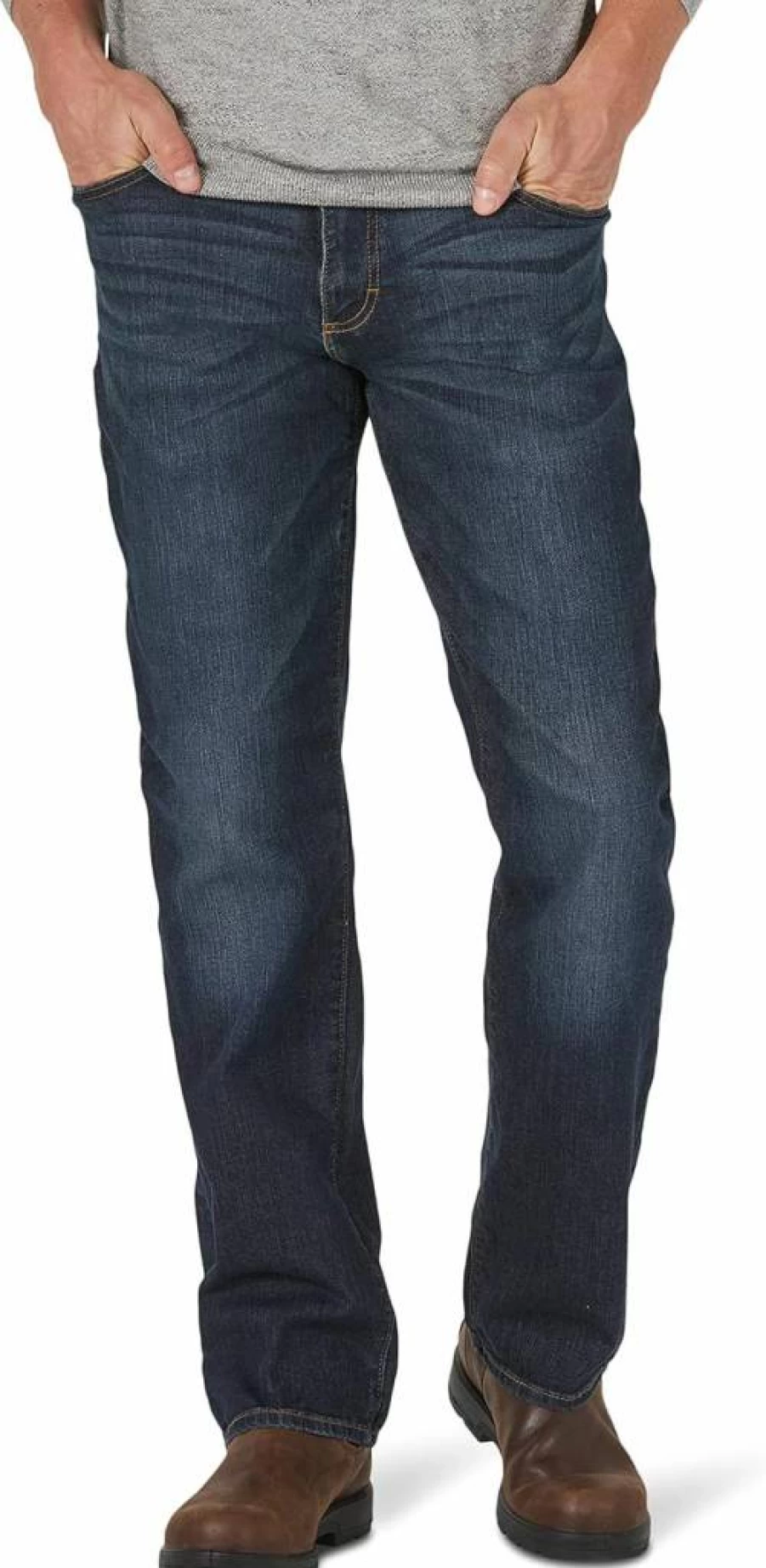 Lee Men's Extreme Motion Regular Fit Bootcut Jeans for Comfort & Flexibility