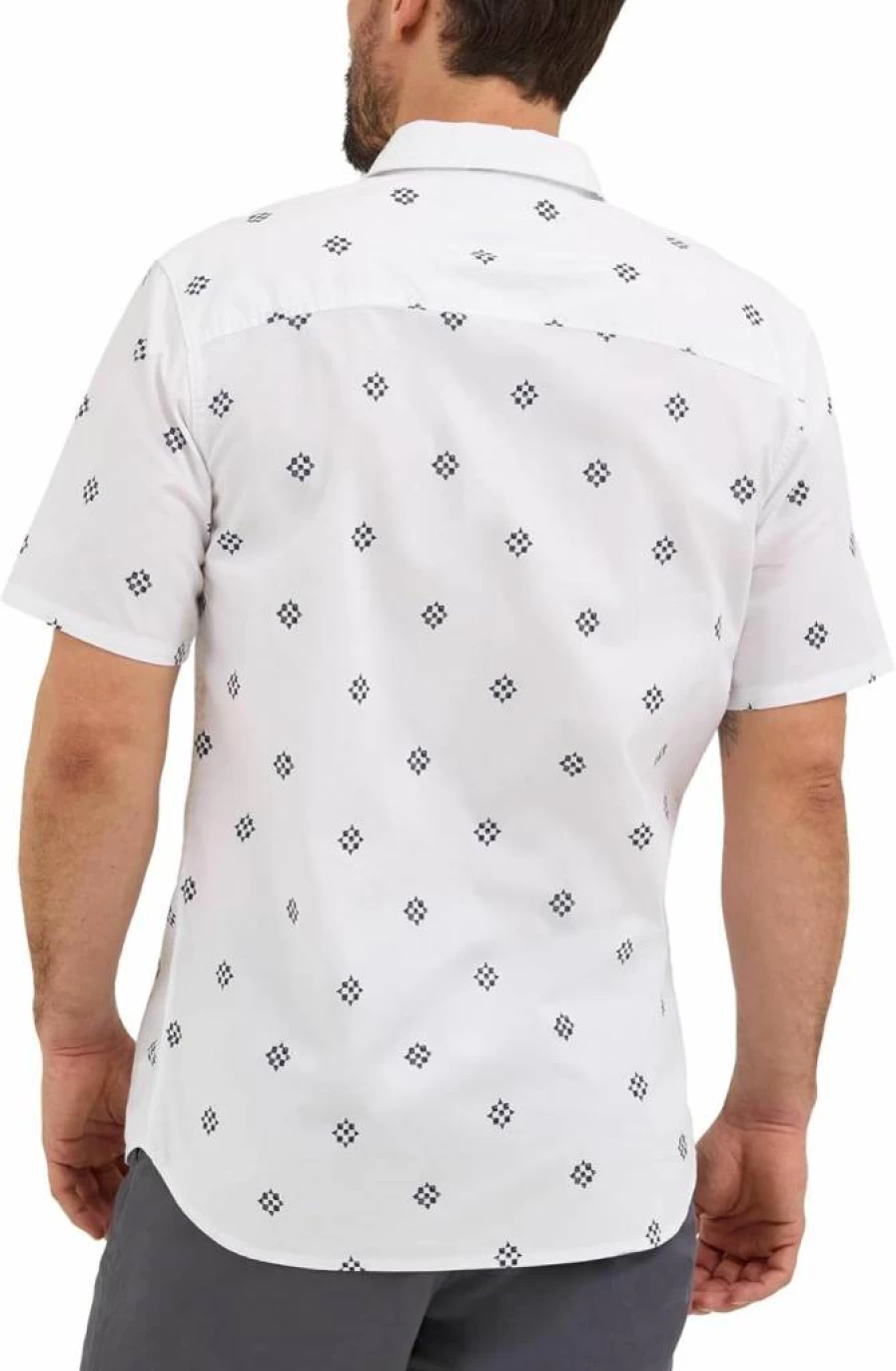 Lee Men's Classic Fit Short Sleeve Casual Shirt - Comfortable All-Purpose Top