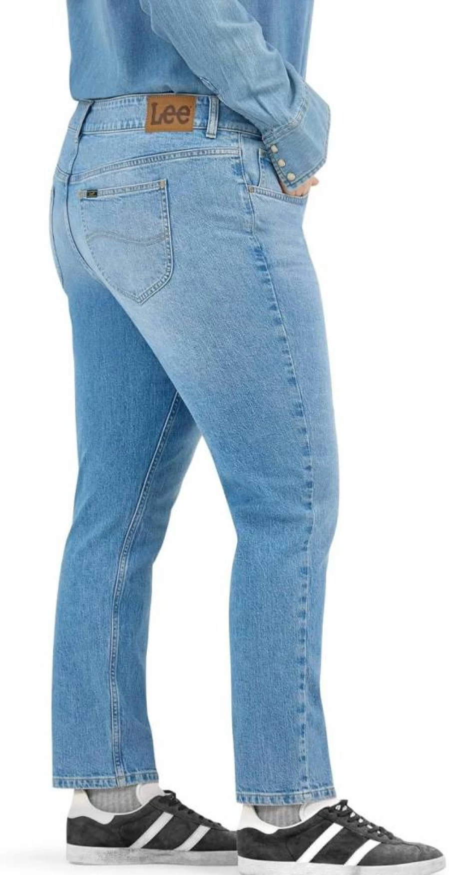 Lee Women's Plus Size 26" Straight Leg Crop Jeans - Legendary Fit Comfort Denim