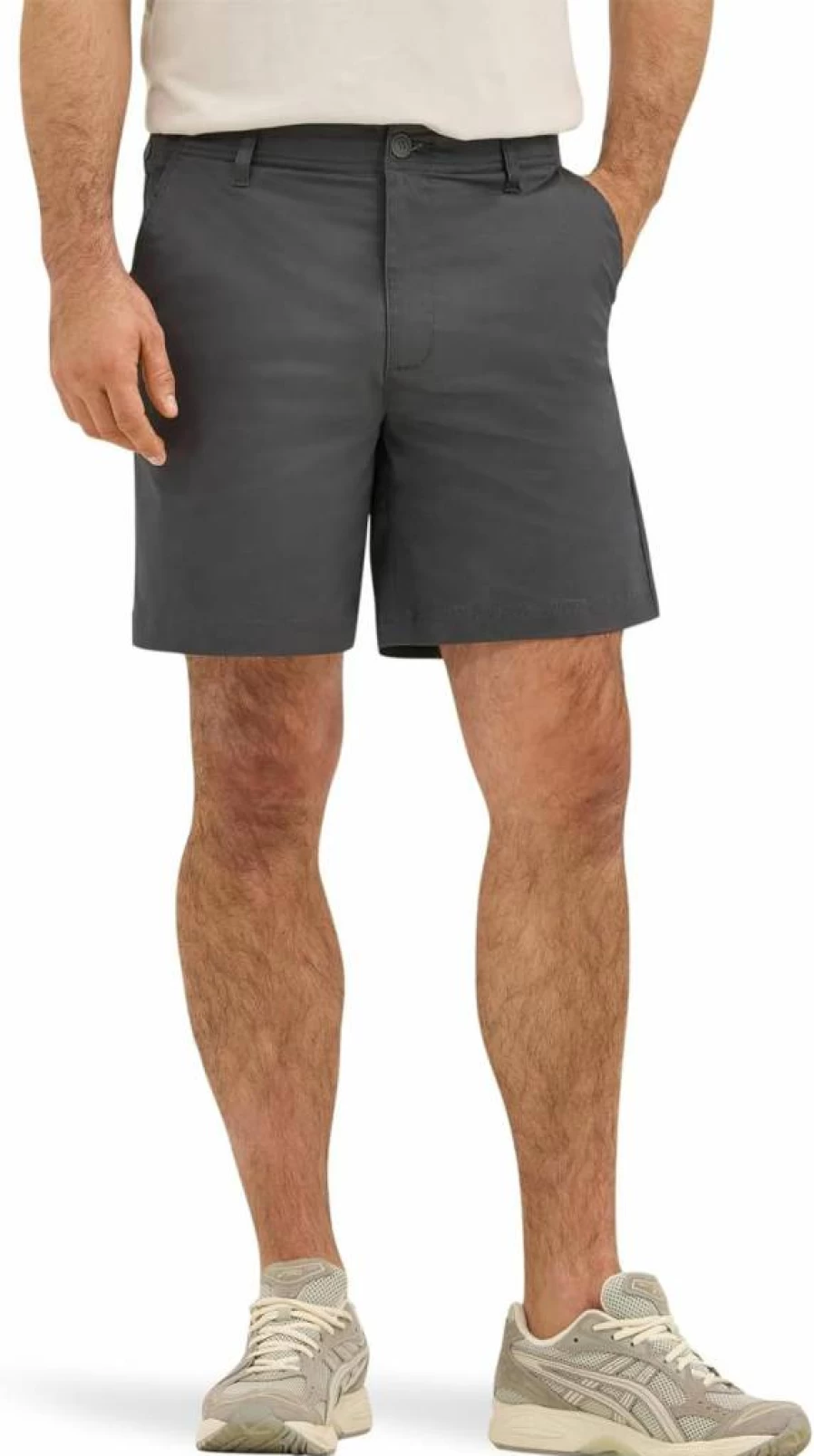 Lee Men's Extreme Motion 7-Inch Flat Front Stretch Shorts for Active Comfort